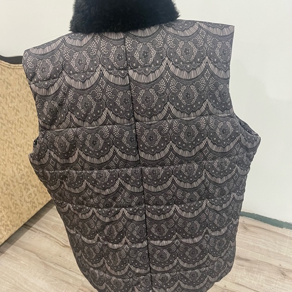 Tribal Vest Large - Picture 5 of 10